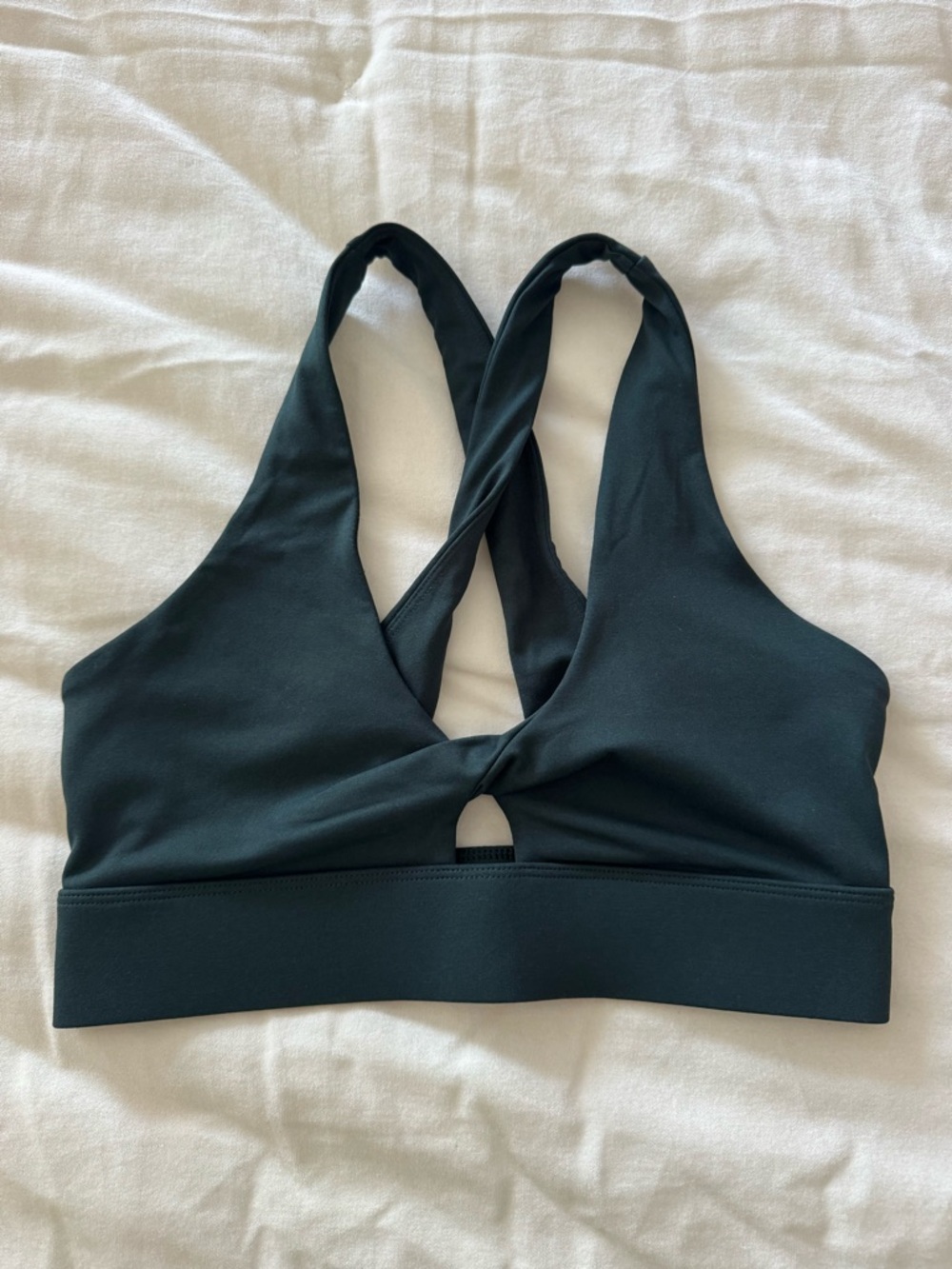 Fabletics Oasis Twist Sports Bra in Limited Edition Everpine